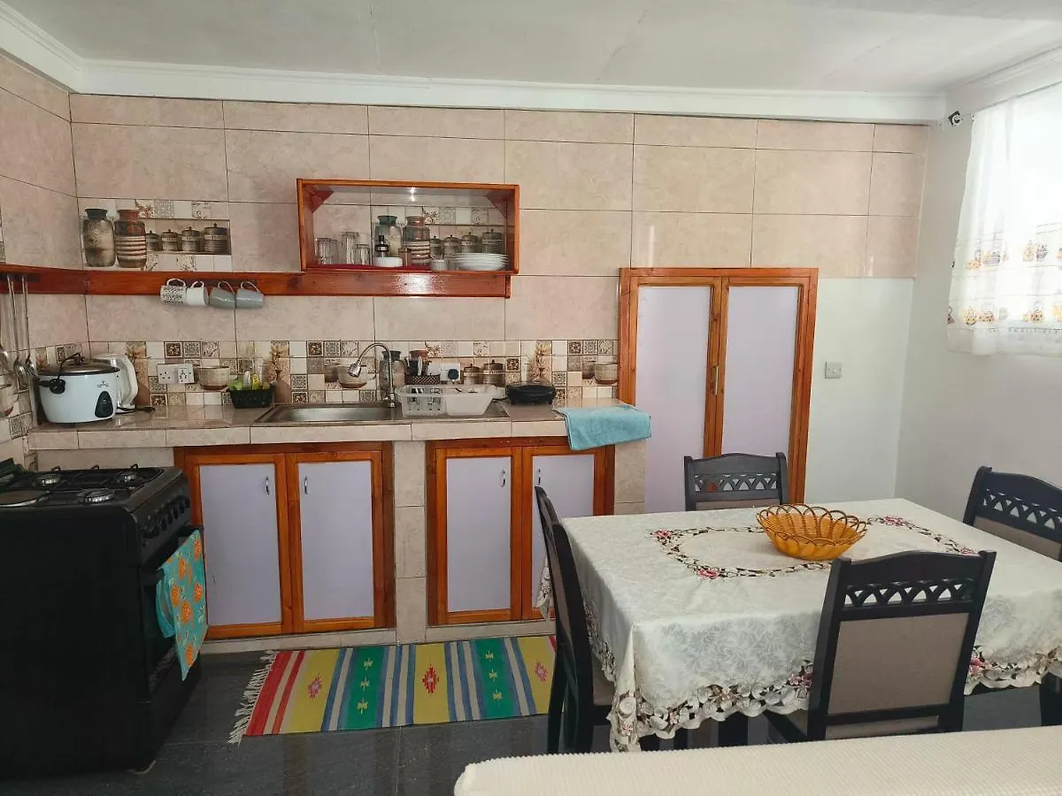 Alpha & Omega Apartment Seychelles Beau Vallon   Beau Vallon (Mahe)